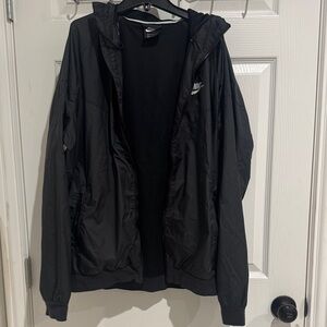 Nike Men's Black Windbreaker Jacket